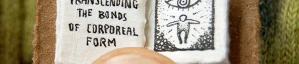 ثورة في عالم القراءة.. اقرأ الكتاب وهو مغلق! 10 اصغر كتاب