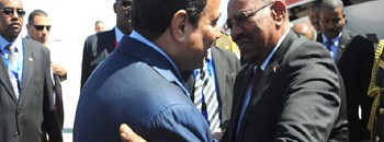 البشير و السيسي يتفقان على عدم إثارة أزمة حلايب 10 البشير والسيسي