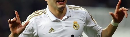 بالفيديو..عارضة ليفانتي تحرم اللاعب بنزيمة من أجمل هدف للعام 2015 10 2012 04 30 00611