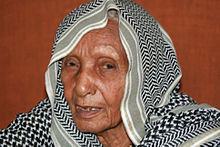 الأستاذة المخضرمة "نفيسة المليك" تحكي عن مسيرتها الاجتماعية 1 220px نفيسة المليك