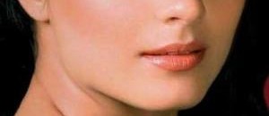 توبا بويوكوستن تشارك في فيلم ياباني يعد نجاح «الشجاع والجميلة» 10 توبا بويوكوستن