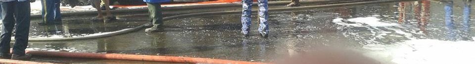 بالفيديو.. شاهد كيف سيطر رجال الدفاع المدني على خرطوم مياه متحرك 10 حريق12