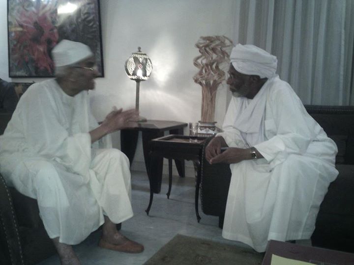 الترابي فاروق