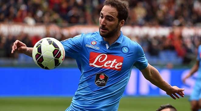 آرسنال يسعى للتعاقد مع هيغواين من نابولي 1 غونزالو