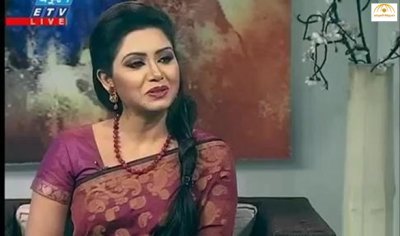 مذيعه نيباليه