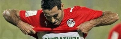 أبو تريكة يشارك مارادونا في ودية "فيفا" 10 محمد ابو تريكة