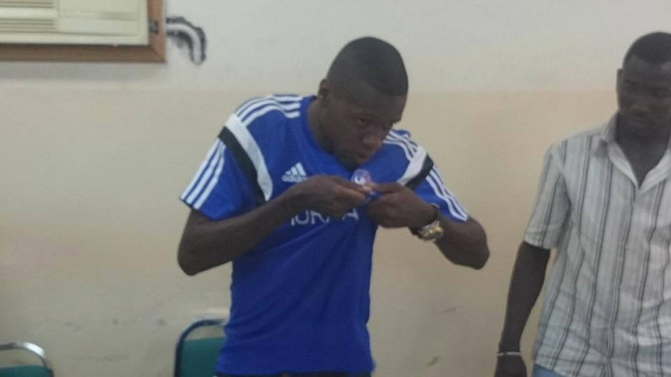 بالصور.. الهلال يضم لكشوفاته لاعب برازيلي ويستقبل بمطار الخرطوم برازيلي آخر 2 11229683_10153340073823000_7181183384784540675_n