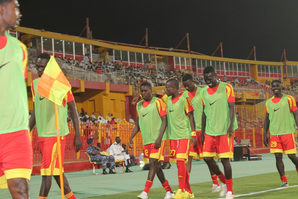 بالصور والفيديو.. المريخ يقسو علي سيد الأتيام بخماسية ويستعيد الصدارة قبل مباراة القمة المصيرية 7 IMG_0525