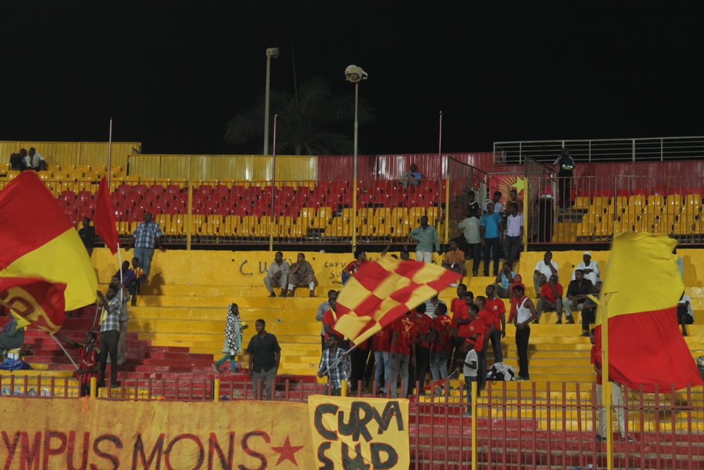 بالصور والفيديو.. المريخ يقسو علي سيد الأتيام بخماسية ويستعيد الصدارة قبل مباراة القمة المصيرية 9 IMG_0529