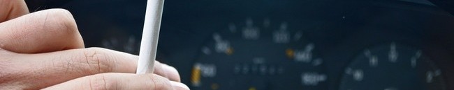 احذر: التدخين في "السيارة" قد يتسبب في وفاتك 10 cigarette car 650x352