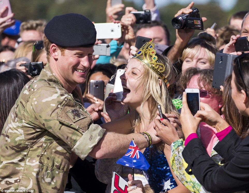 500 مليون إسترليني أرباحا متوقعة لحفل زفاف الأمير هاري وميجان ماركل 1 الأمير هاري