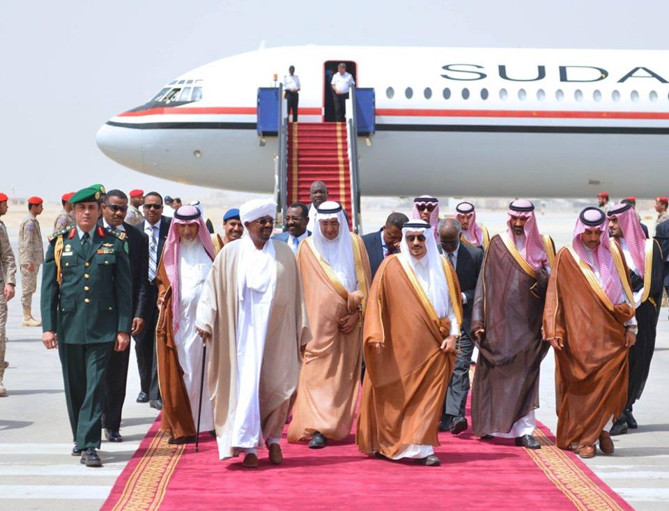 استمرار حملة توفيق أوضاع السودانيين المخالفين بالسعودية 1 البشير يصل السعودية