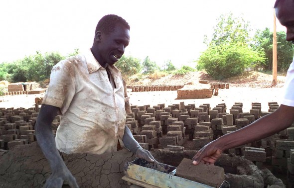 عمال الكماين … يا القابضين على الجمرة والنائمين بدون تمرة 1 عمال