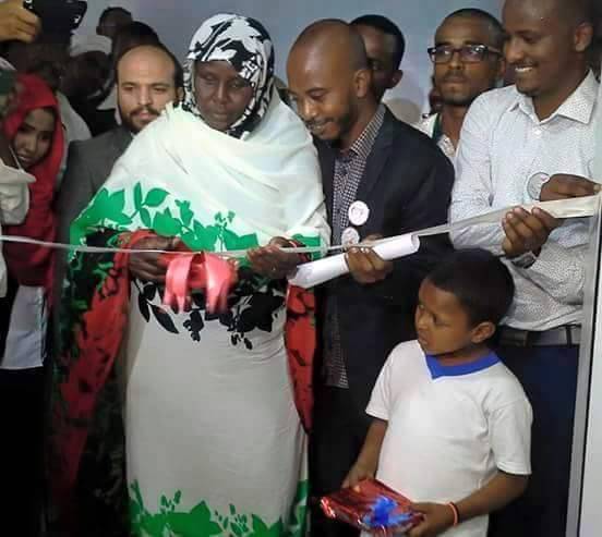 فيديو قديم.. يثبت أن بائعات الشاي ظللن وراء نجاحات مبادرة شارع الحوادث 1 قسمة1