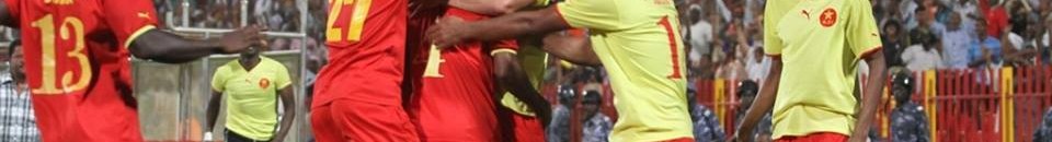 شاهد بالفيديو.. لاعبو المريخ يودعون تونس برقصات أفريقية في الشارع العام 10 المريخ فرحة هدف في مرمي عزام