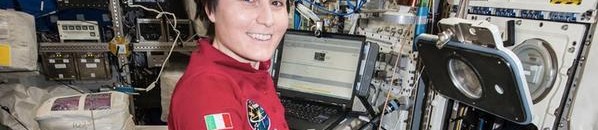 تغيير موعد أول رحلة فضائية نسائية بعد عطل في محطة الفضاء الدولية 10 انترنت في الفضاء