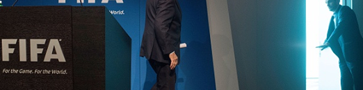 إيقاف بلاتر يوماً بقرار من الفيفا 10 بلاتر يخرج