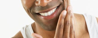 احذروا .. هذا "العطر" يسبب الوفاة 10 عطر