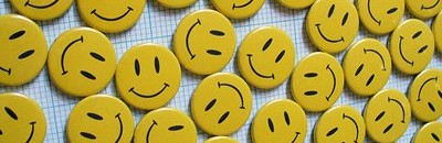 نص رسالة "واتساب" تسرق حسابك البنكي! 10 وجوه ضاحكة