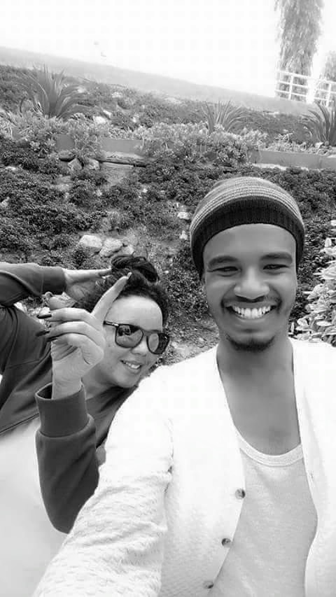 صور: ندي القلعة مع حسين الصادق تجتاح مواقع التواصل الاجتماعي وتتصدر قائمة اللقطات الأكثر تبادلاً ومشاهدة 3 11188482_1617146565187541_1137043012951287533_n