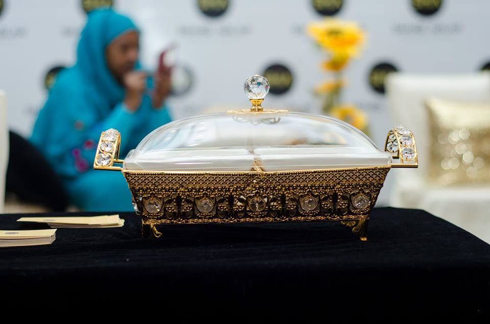 بالصور: شباب سودانيون يدشنون معرض مستلزمات الزواج بفندق كورنثيا 14 11391106_376160925910387_4716614074069865521_n