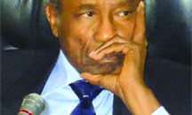 حزب الأمة : منصور خالد إنتهازي 10 mansor