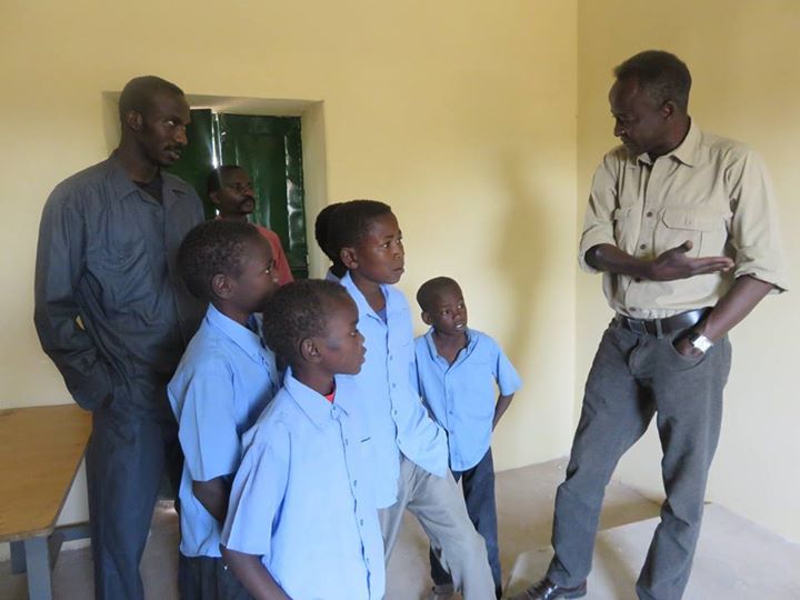 كاتب يكشف من هو فاعل الخير الذي تبرع بمبلغ 63 مليون دولار لقرية "الملم" السودانية 1 الملم2