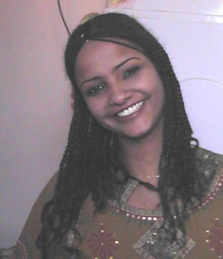 ساندرا كدودة..هل كانت نائمة في احضان عشيقها بينما النشطاء يسهرون، يشتمون ويطالبون السلطات بانهاء اعتقالها؟! 1 ساندرا11