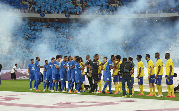 الهلال يستعيد الصدارة ويكتفي بهدفين في شباك النصر 1 هلال نصر