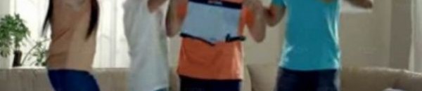 بالصور: إعلان ملابس داخلية يثير غضب الجمهور من هالة فاخر وحسن حسني 12 اعلان