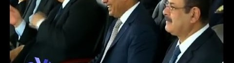 السيسي يضحك