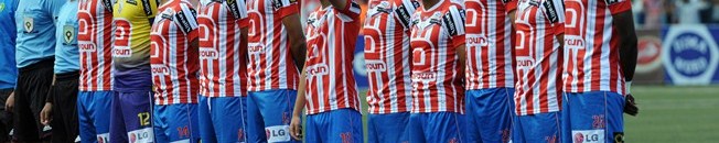 بالفيديو : لاعب مغربي يسجل هدفا ساحرا من ركلة حرة بكأس الكاف 10 المغرب التطواني