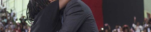 6 مرات بكى فيها أوباما أمام العالم 10 اوباما و أوما