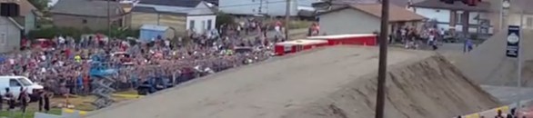 شاحنة طائرة