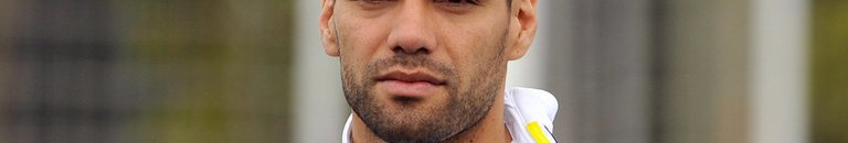 راداميل فالكاو إلى تشيلسي على سبيل الإعارة 10 موظف ارهابي1