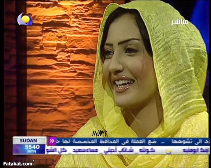 شاهد بالصور.. ابتسامة مذيعات القنوات الفضائية السودانية تجعل النشطاء يضعونهم في ميزان الجمال.. ونجمة الشروق تحصل علي المركز الأول 6 13318097251399