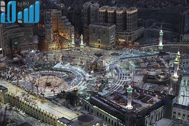 شاهد بالصور .. "الحرم المكي" بين قدسية المكان وروحانية الزمان 21 26856_70362