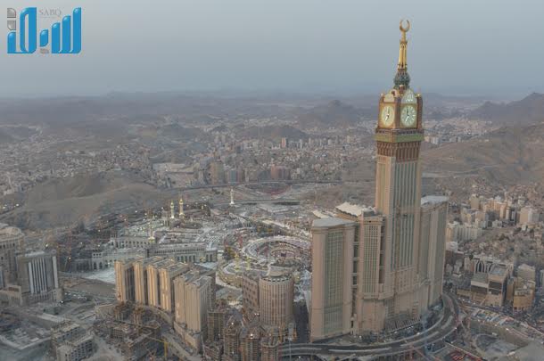 شاهد بالصور .. "الحرم المكي" بين قدسية المكان وروحانية الزمان 13 89716_29150