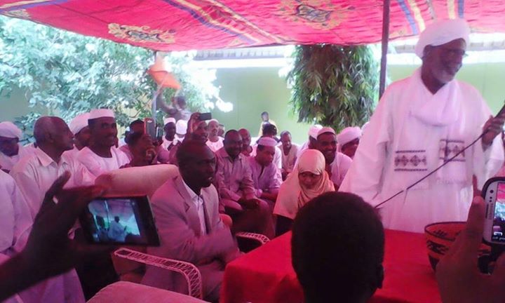 الترابي زواج