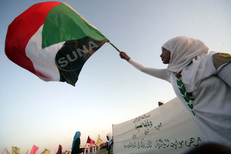 والي جنوب دارفور يفرض مبلغ "1600ج" على كل تاجر بالولاية .. واستقطاع مرتب شهر كامل من كل عامل لإقامة الدورة المدرسية بولايته 1 الدورة المدرسية