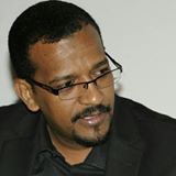 سيدي الوالي: قبل أن تفكر في إنشاء قناة سجل زيارة إلى أقرب مستشفى ومدرسة ثم أعد البصر كرتين 1 حامد عثمان