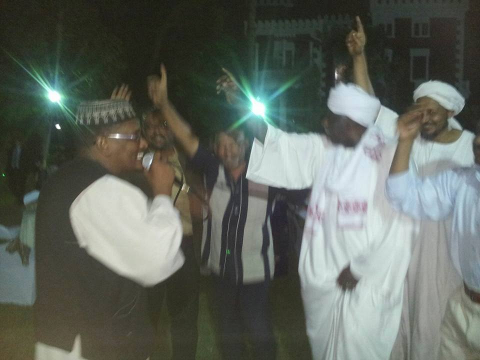 بالصور.. حفل الإفطار الرمضاني السنوي.. بمنزل سفير السودان بالقاهرة وصلاة التراويح مع الشيخ الزين محمد أحمد 3 سفير2