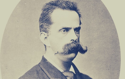 بالصور: قصة "الرجل الأسوأ حظًا في العالم".. أصيب بـ4 صواعق برق 3 في حياته و واحدة بعد موته 1 سيئ الحظ