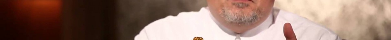 أيهما أخطر الانحراف الأخلاقي أم الديني؟ فيديو 10 خالد الجندي