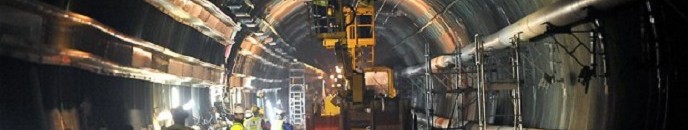 سوداني يعبر مشياً تحت بحر المانش من فرنسا إلى بريطانيا.. عبور مذهل ولأول مرة في التاريخ.. لقد فعلها "عبدالرحمن هارون" 11 سوداني مانش2