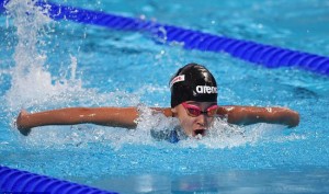 بالصور طفلة 10 سنوات تشارك فى بطولة العالم للسباحة