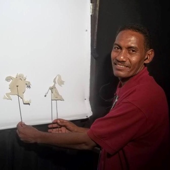 أول مسرحية خيال الظل في السودان.. تجيب على سؤال الهوية للسودانيين الكبار 1 ظل2