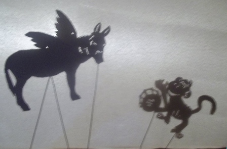 أول مسرحية خيال الظل في السودان.. تجيب على سؤال الهوية للسودانيين الكبار 4 ظل4