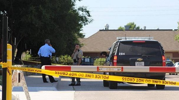 نجاة 4 مبتعثين سعوديين من فخ جنسي نصبته أميركيتان.. هيئة المحلفين: لا أساس للاتهام يؤدي إلى اعتقاد أنهم قاموا بارتكاب الجرائم 1 قتل مبتعث