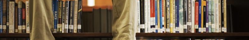 يقرؤون 10 إحذروا قراءة هذا الخبر